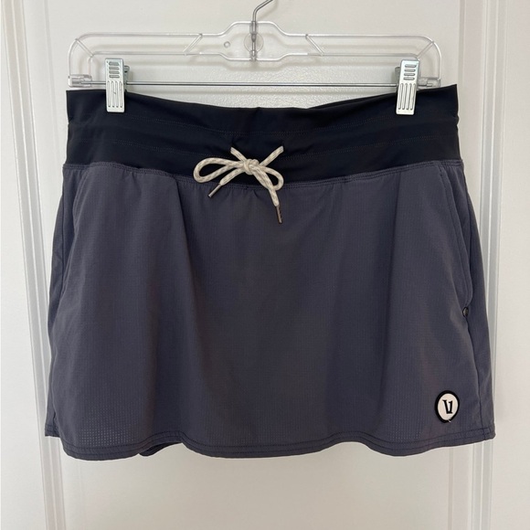 Vuori Seabreeze Skirt Grey Blue Skort Tennis Activewear Drawstring Size Large - Picture 2 of 6